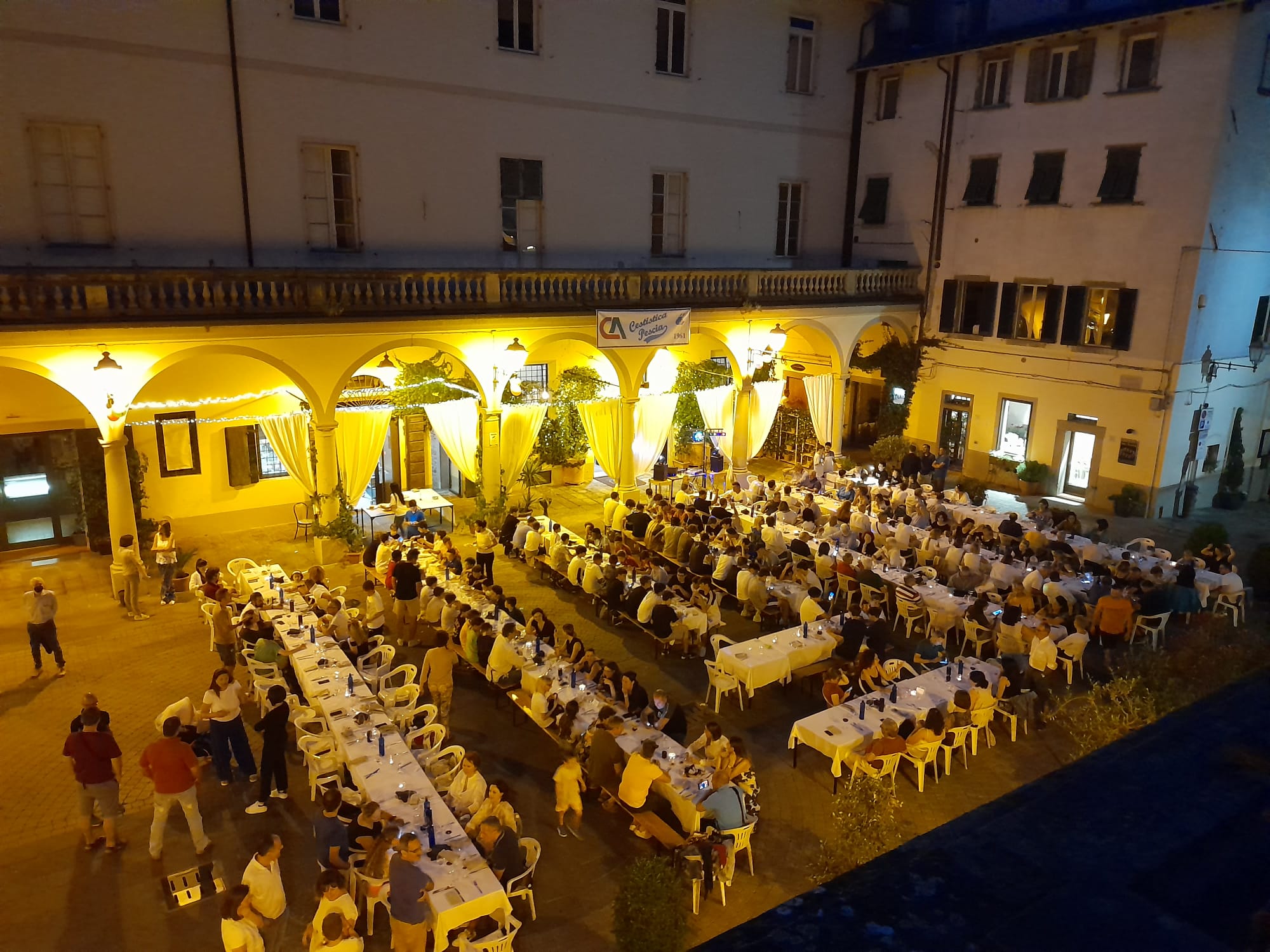 Piazza Del Grano Ospiter La Presentazione Della Cestistica Audace