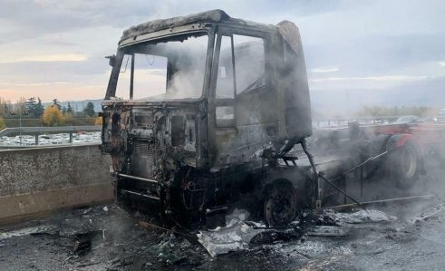 A Fuoco Un Camion. Paura In Cartiera | Il Cittadino Pescia